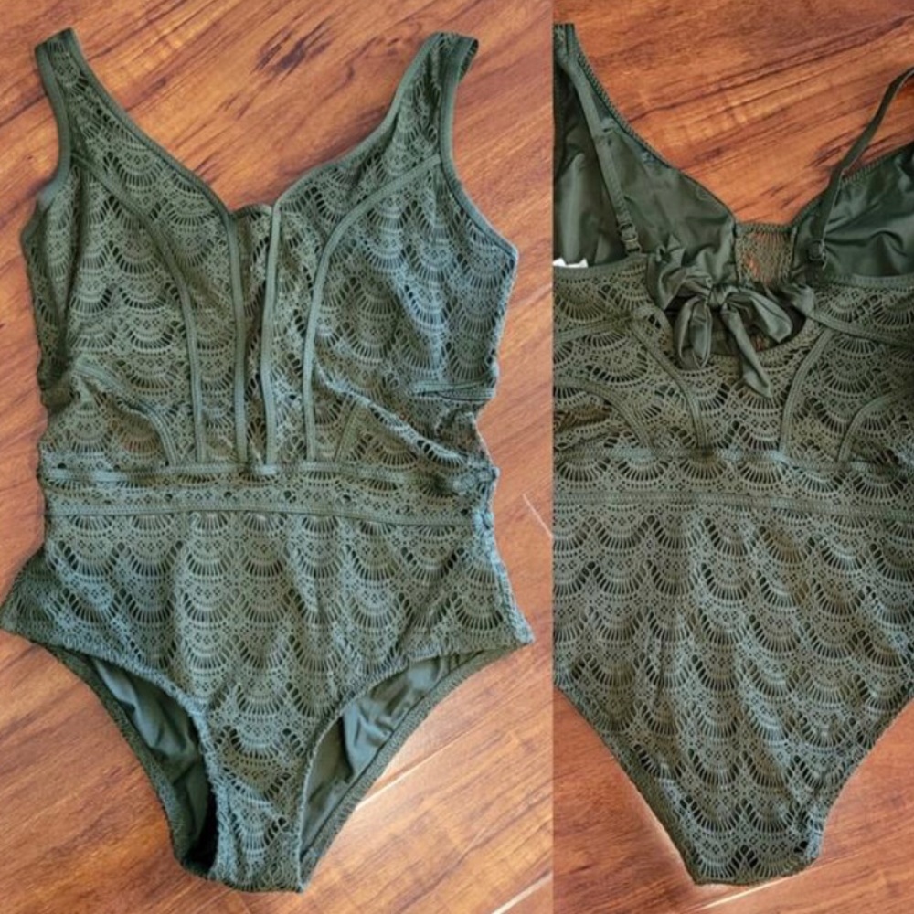 Becca One piece Bathing suit